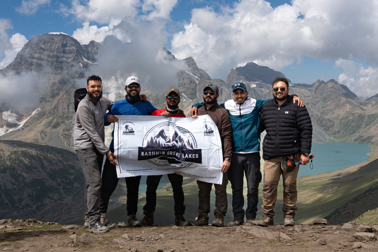 group of trekkers capturing the victory of KGL trek